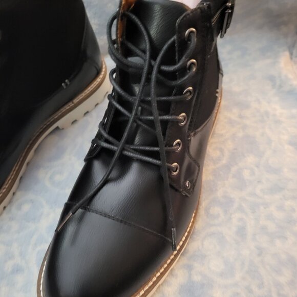 Madden lace up boots Size 11 main image 6